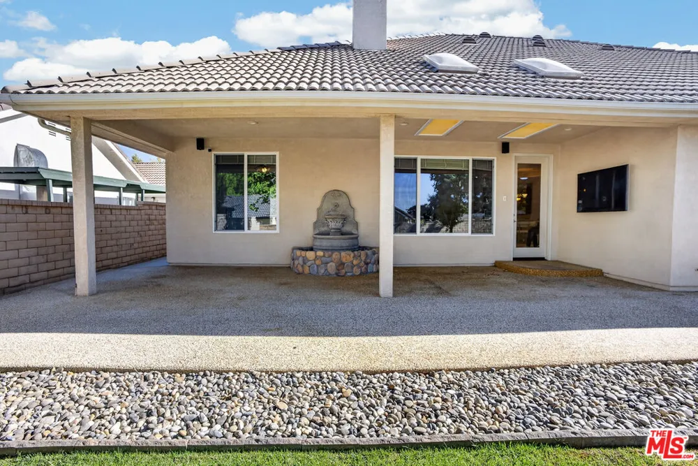 5713 Bulford Place Lancaster, CA 93536