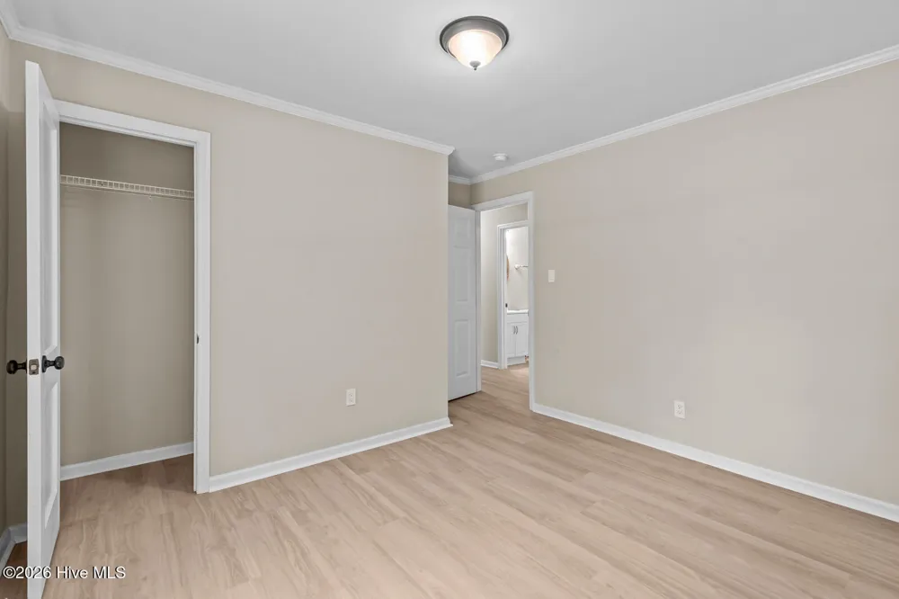 4044 Nc Highway 50 Maple Hill, NC 28454