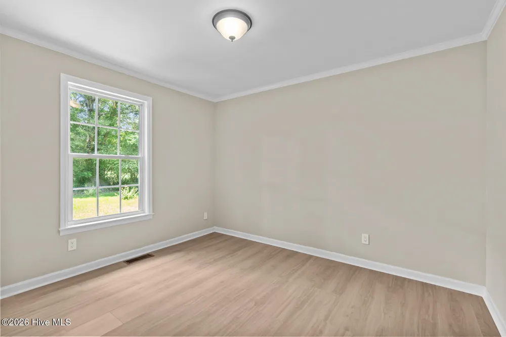 4044 Nc Highway 50 Maple Hill, NC 28454