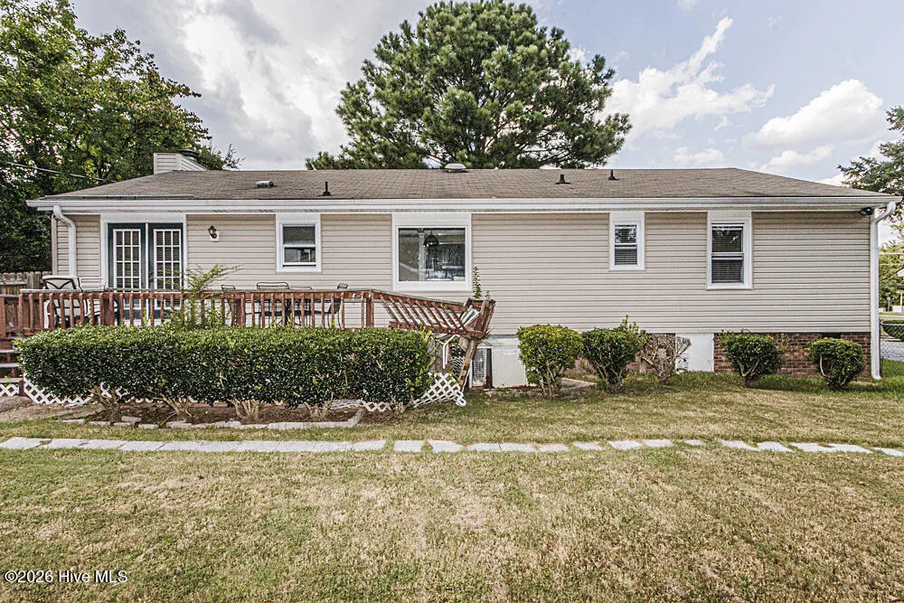 1413 Rock Creek Drive Rocky Mount, NC 27804