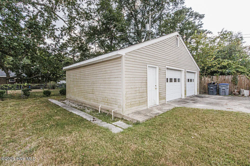 1413 Rock Creek Drive Rocky Mount, NC 27804