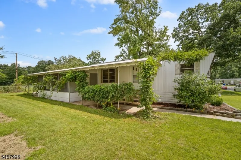 3 Carol South Brunswick, NJ 08852