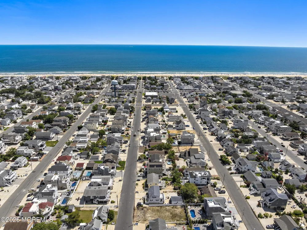 242 8th Street Surf City, NJ 08008
