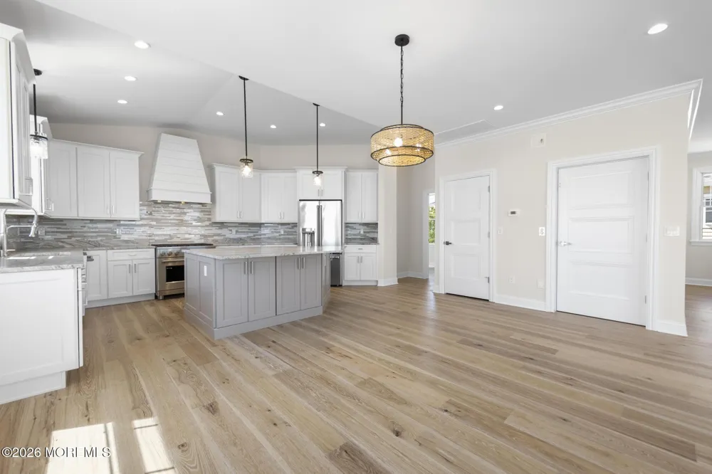 242 8th Street Surf City, NJ 08008