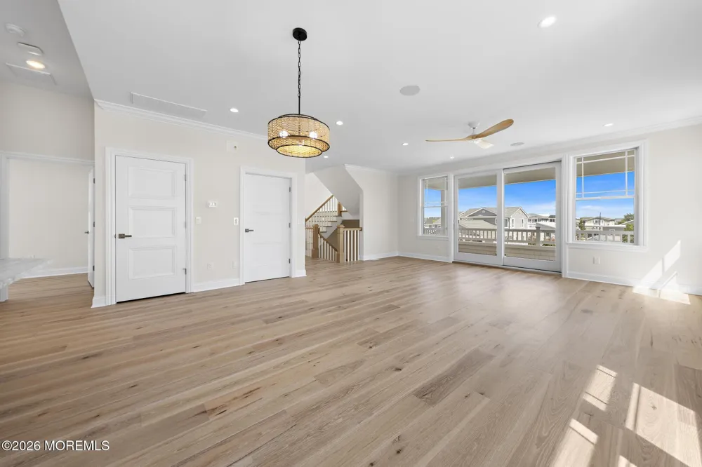 242 8th Street Surf City, NJ 08008