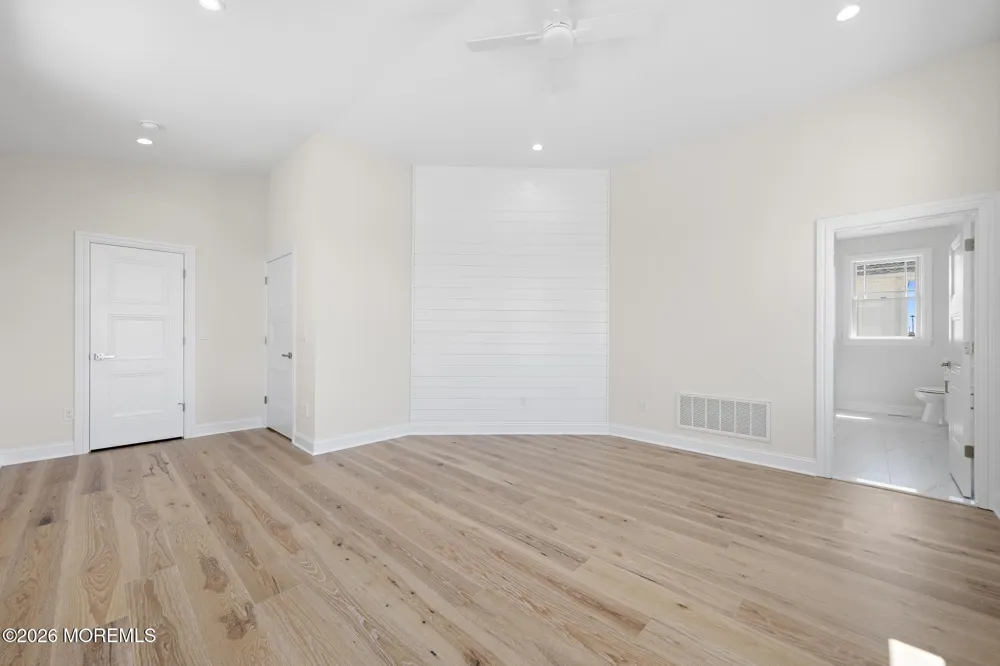 242 8th Street Surf City, NJ 08008