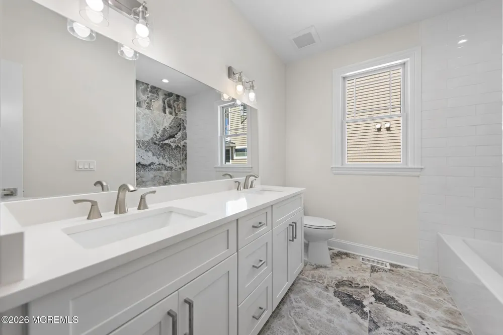 242 8th Street Surf City, NJ 08008