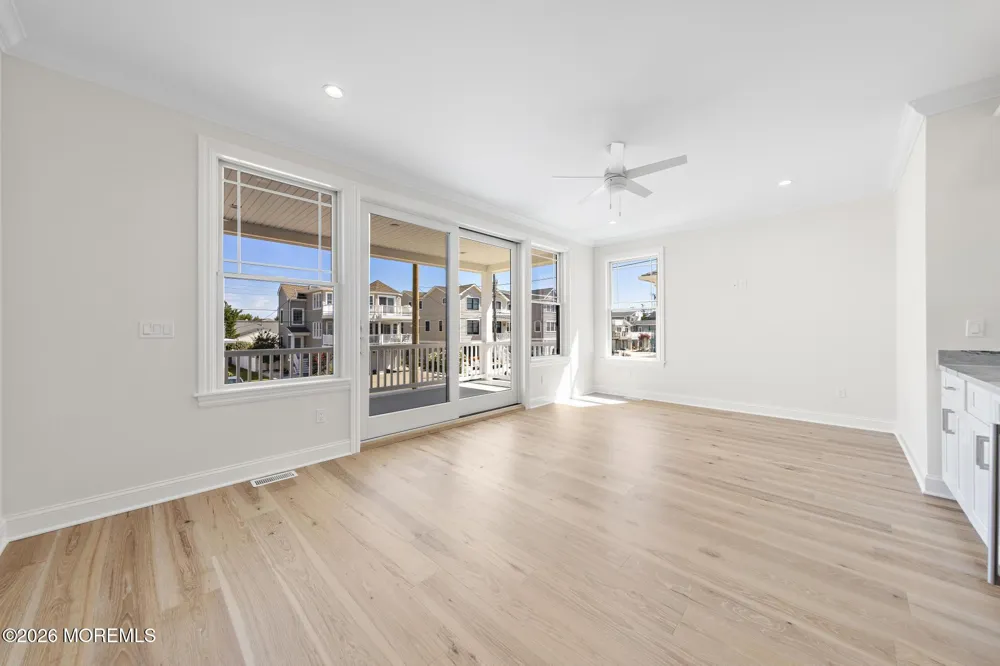 242 8th Street Surf City, NJ 08008