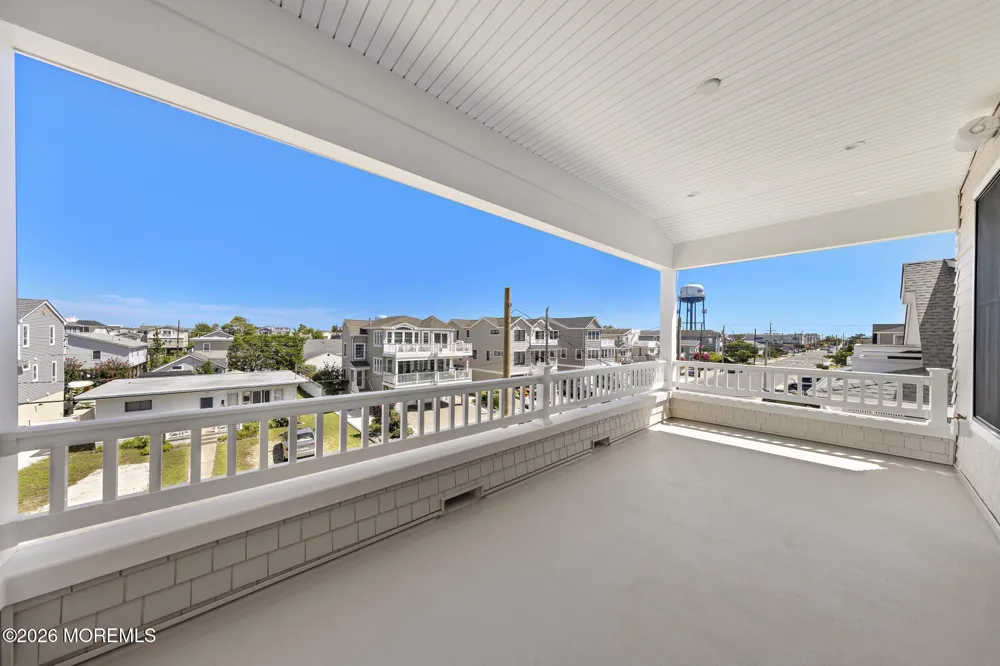 242 8th Street Surf City, NJ 08008