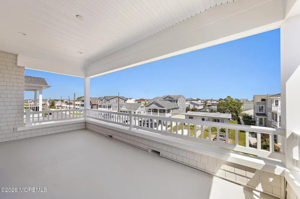 242 8th Street Surf City, NJ 08008