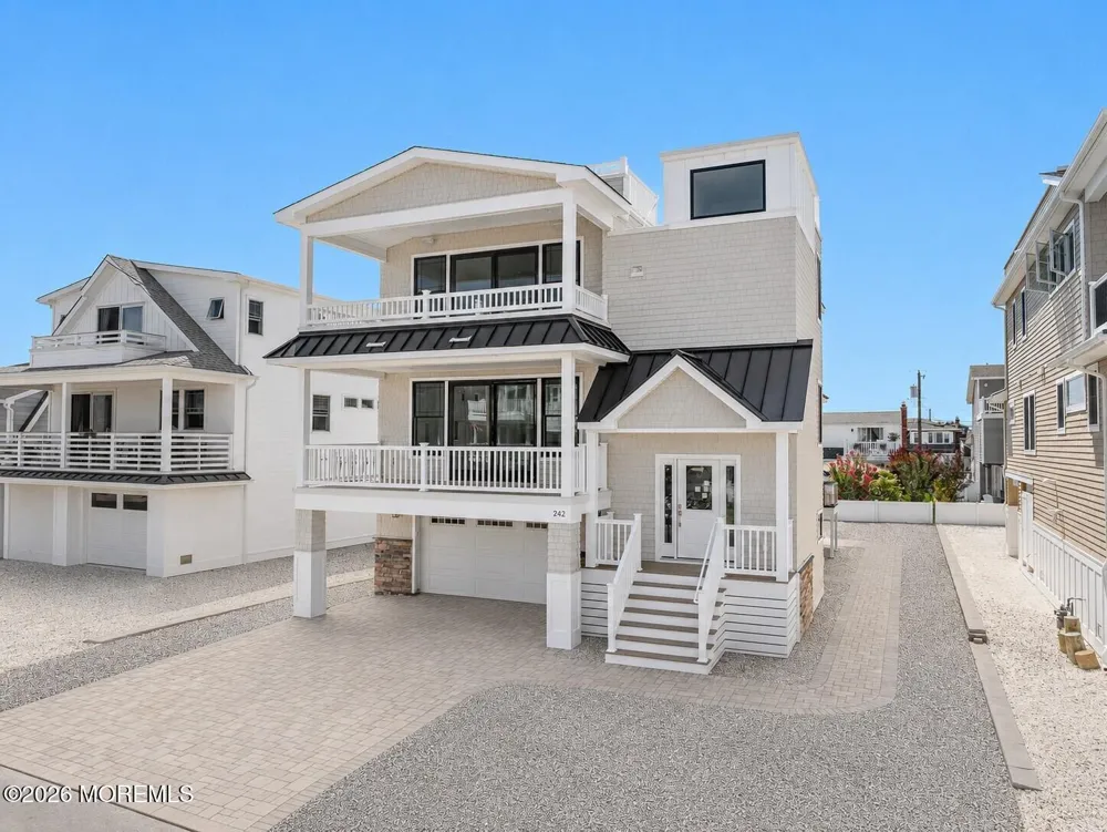 242 8th Street Surf City, NJ 08008