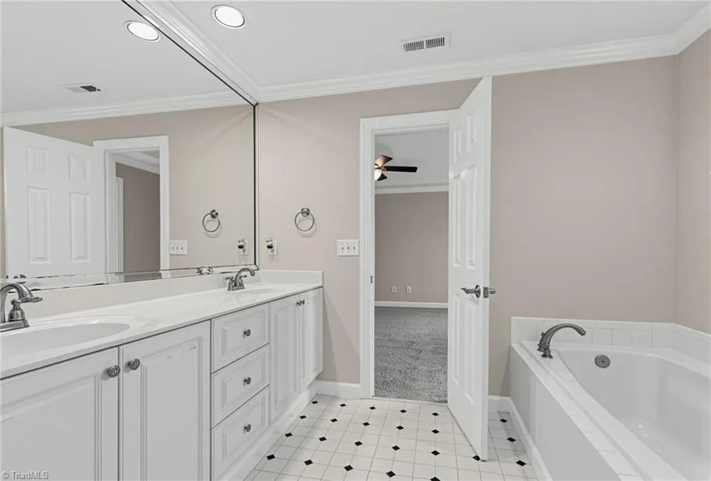 320 Saddlebrook Circle Lewisville, NC 27023
