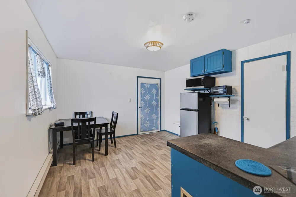156 Warden Avenue NW Soap Lake, WA 98851
