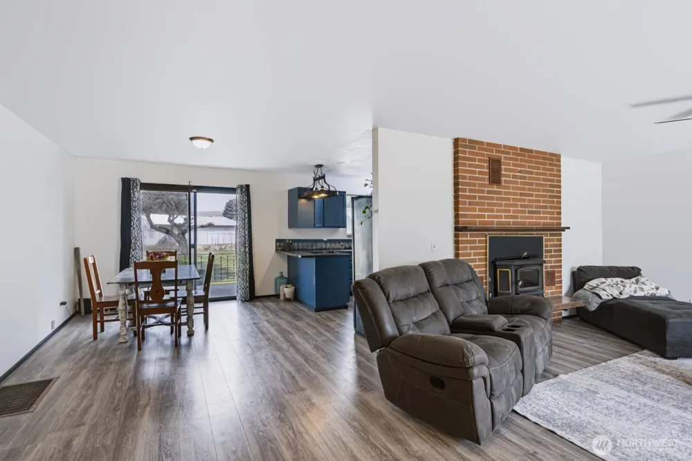 156 Warden Avenue NW Soap Lake, WA 98851