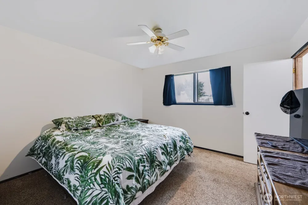 156 Warden Avenue NW Soap Lake, WA 98851