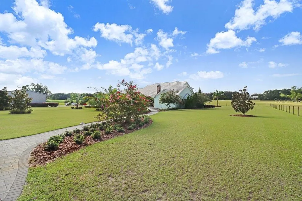11634 DAVIS POOL ROAD Seffner, FL 33584