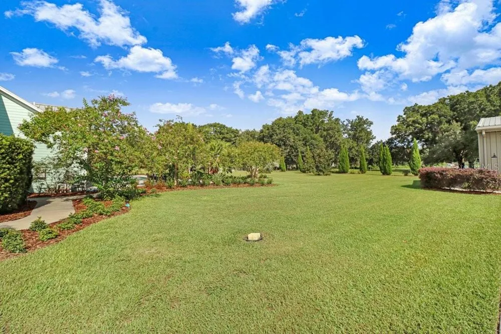 11634 DAVIS POOL ROAD Seffner, FL 33584
