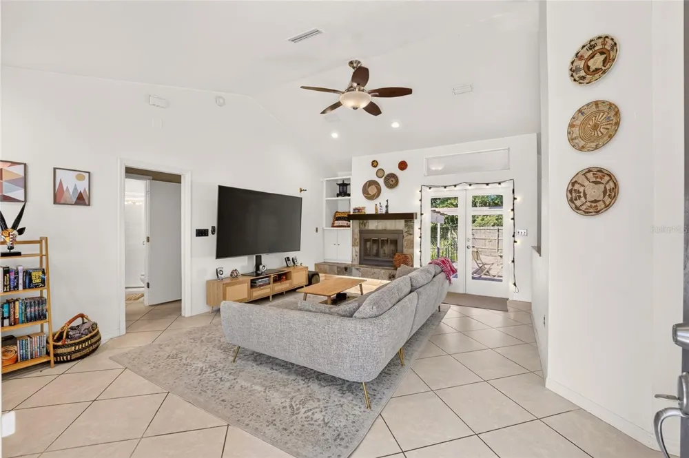 1118 SW 82ND TERRACE Gainesville, FL 32607