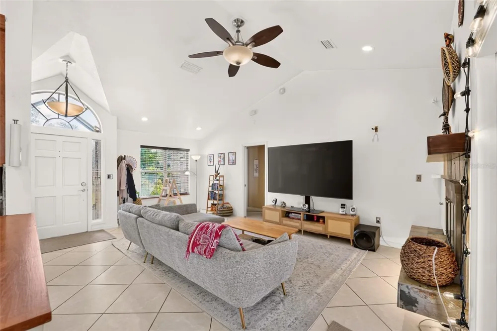 1118 SW 82ND TERRACE Gainesville, FL 32607