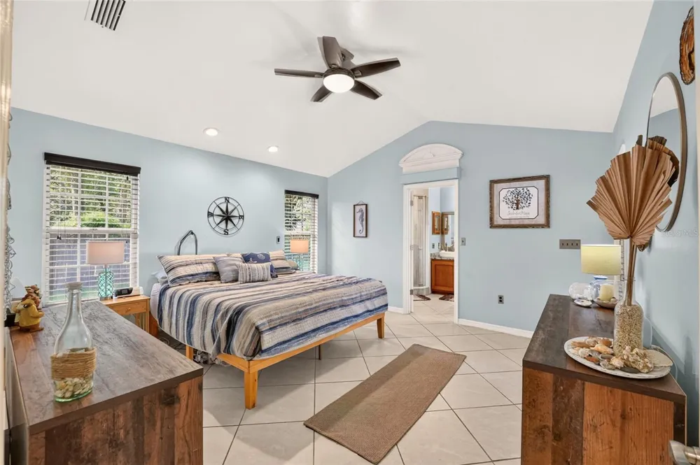 1118 SW 82ND TERRACE Gainesville, FL 32607
