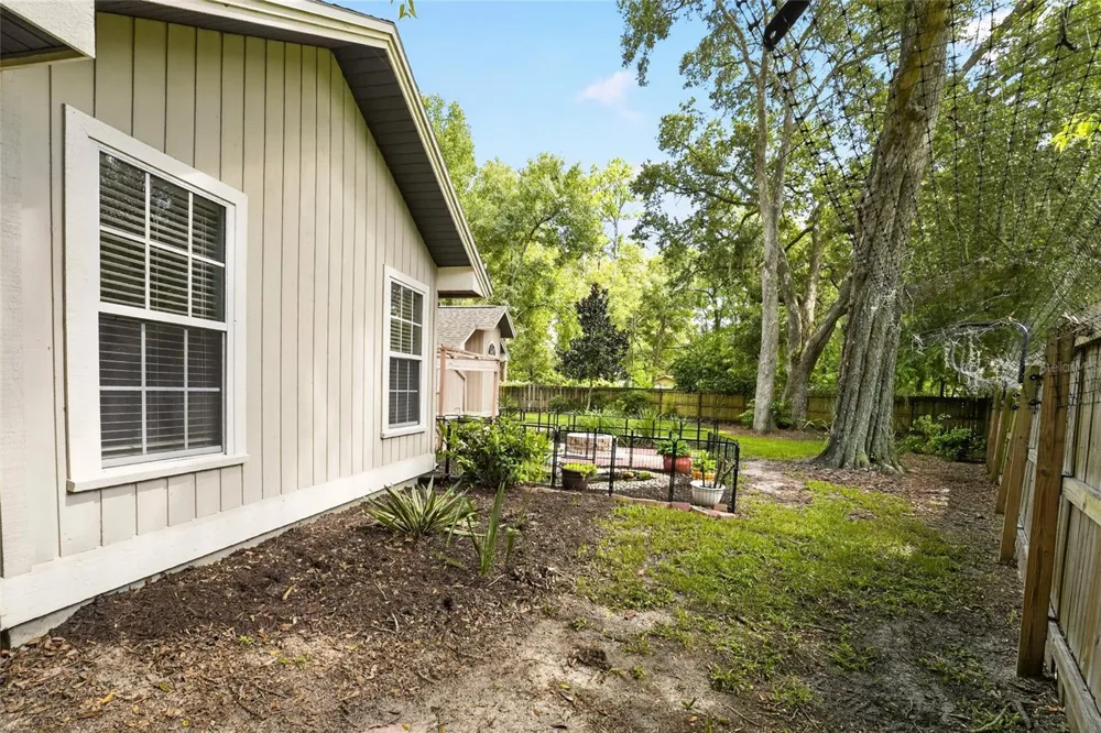 1118 SW 82ND TERRACE Gainesville, FL 32607