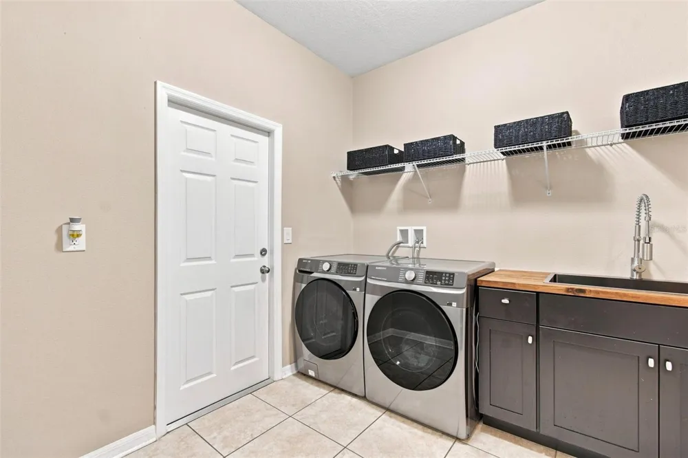 19065 MALINCHE LOOP Spring Hill, FL 34610