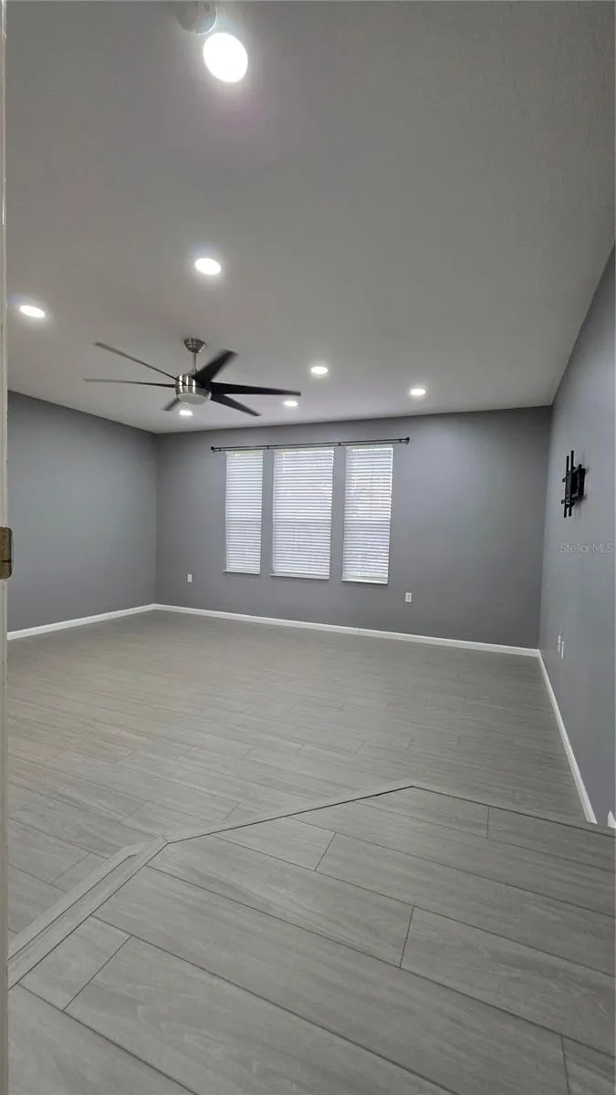 1719 PLANTATION OAKS Orlando, FL 32824