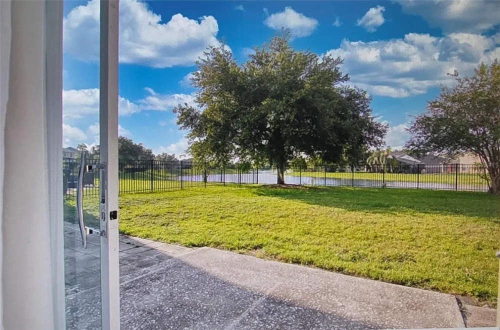 1719 PLANTATION OAKS Orlando, FL 32824