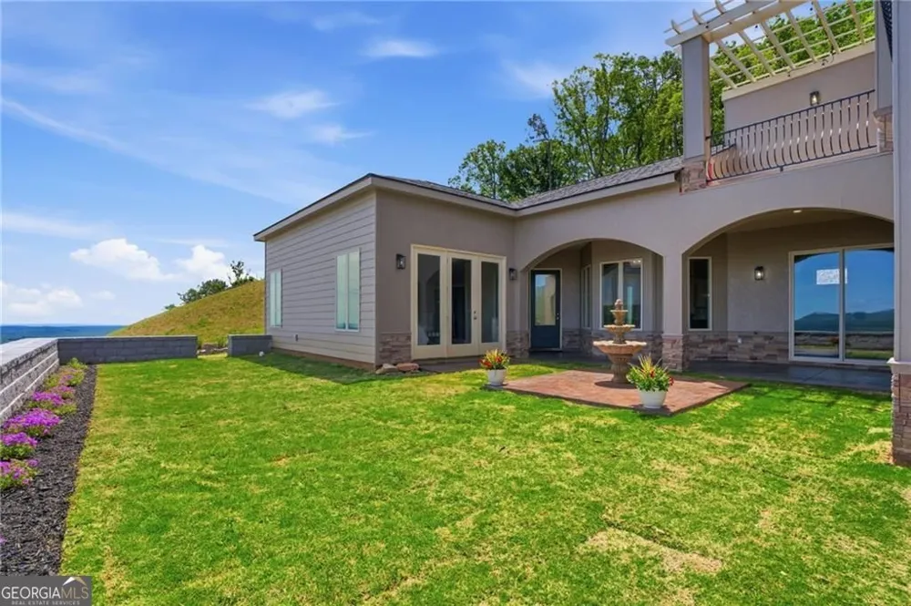 511 Orchard Hill DR Clarkesville, GA 30523