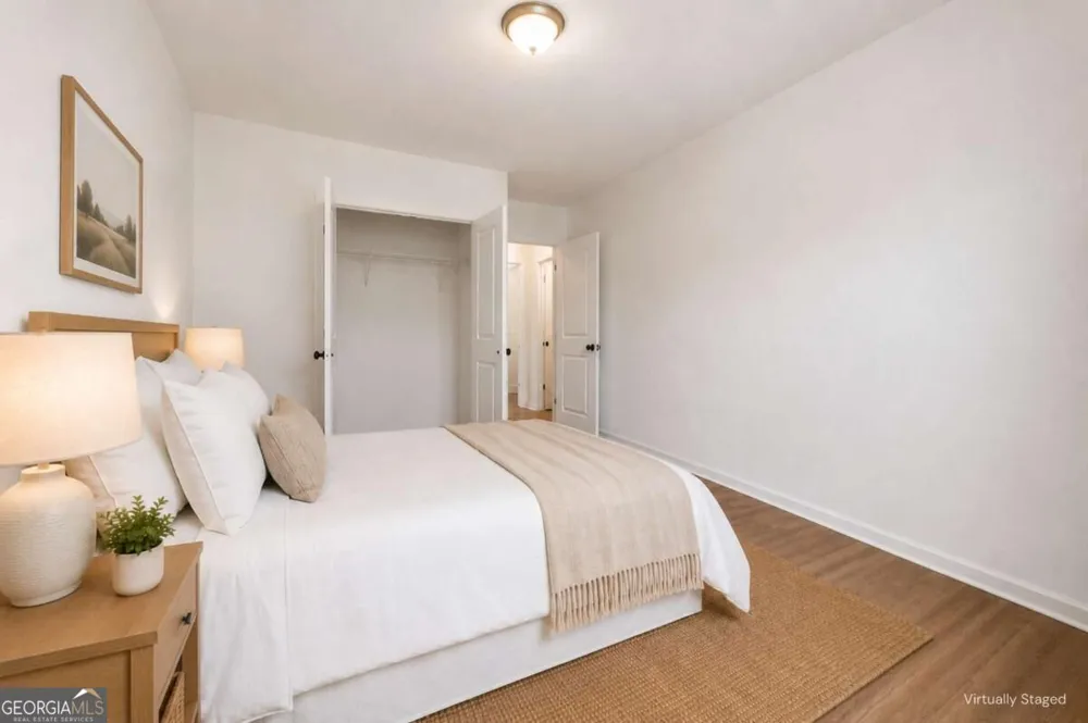 1643 Winpost LN NW Atlanta, GA 30318
