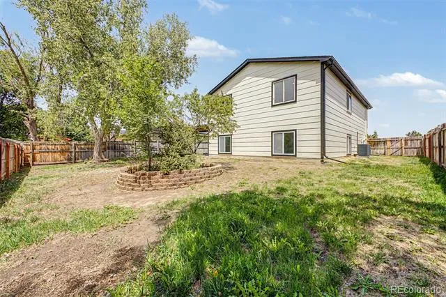 2211 Aspen Avenue Greeley, CO 80631