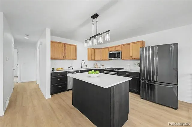 2211 Aspen Avenue Greeley, CO 80631