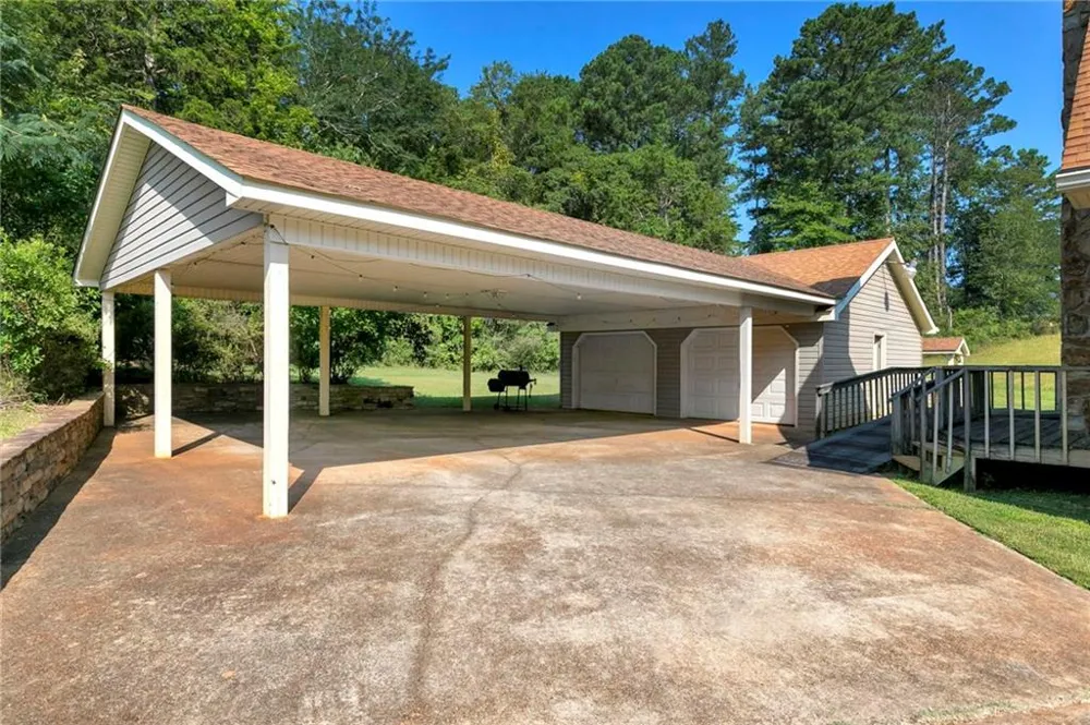 1687 NE Hickory Level Road Villa Rica, GA 30180