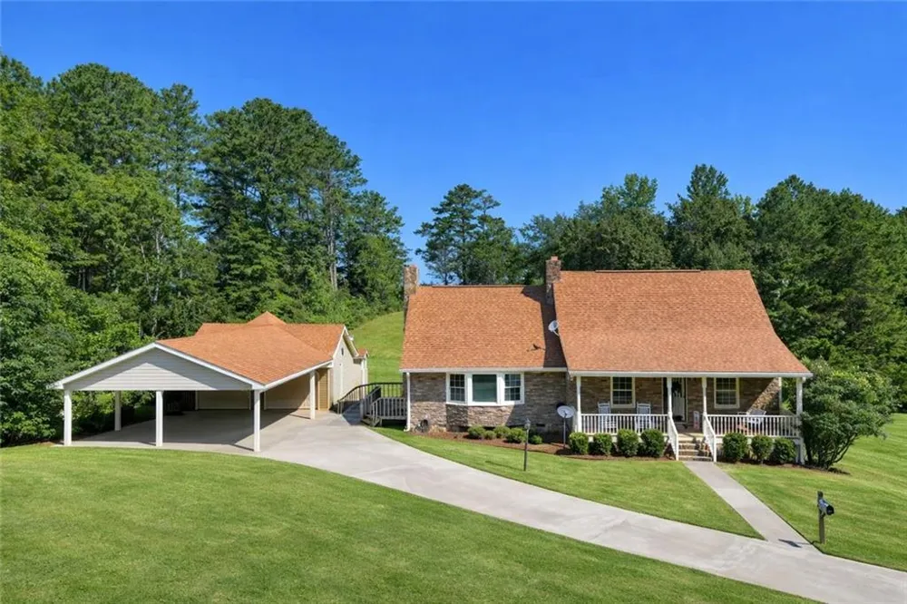 1687 NE Hickory Level Road Villa Rica, GA 30180