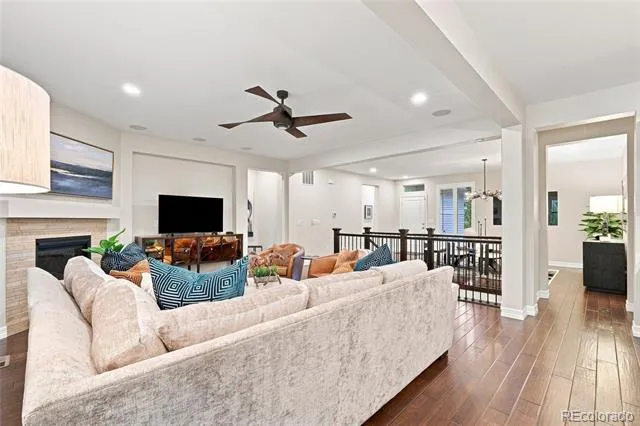 9533 Moss Way Arvada, CO 80007