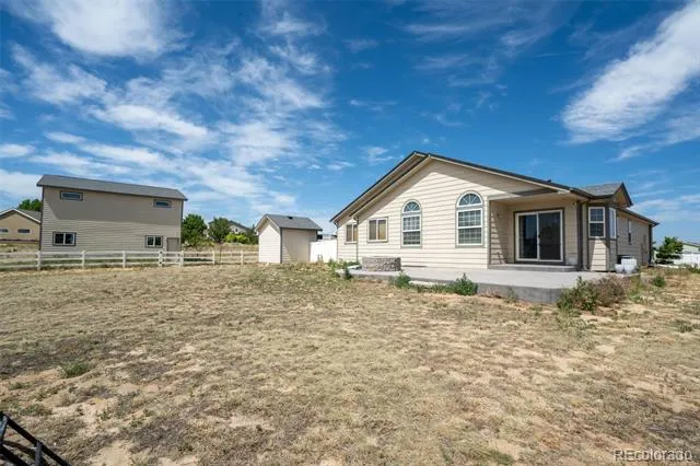 16620 Stroilway Street Hudson, CO 80642