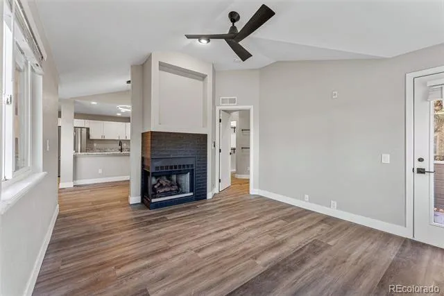 6001 S Yosemite Street #E204 Greenwood Village, CO 80111