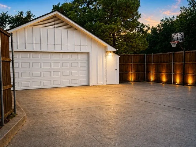 7205 La Manga Drive Dallas, TX 75248