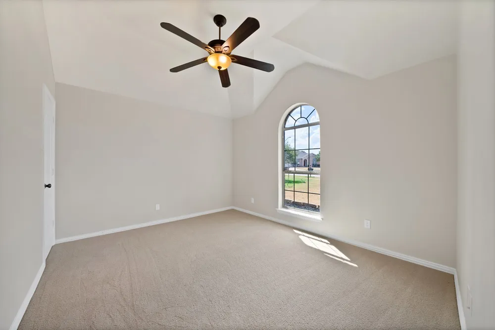 137 Hirth Drive Crowley, TX 76036