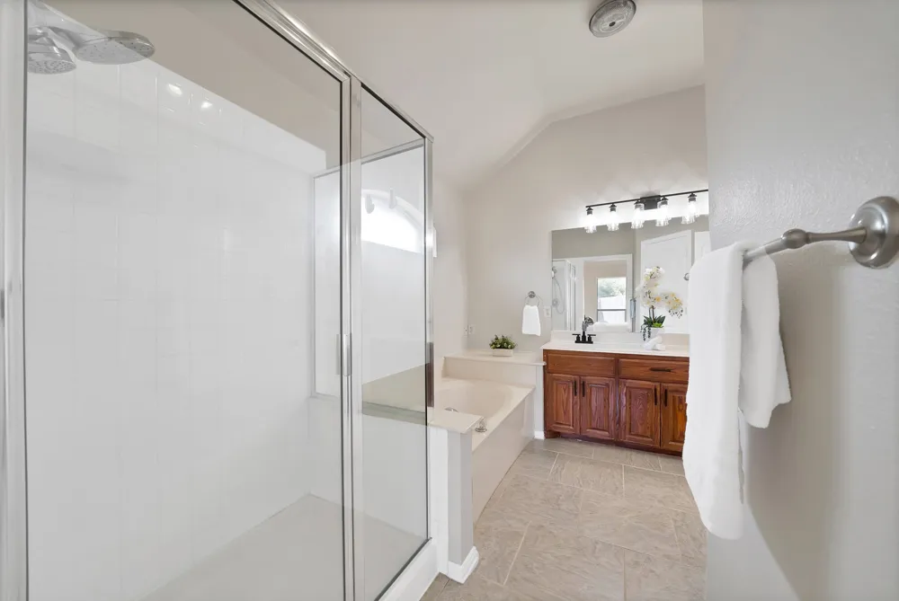 137 Hirth Drive Crowley, TX 76036