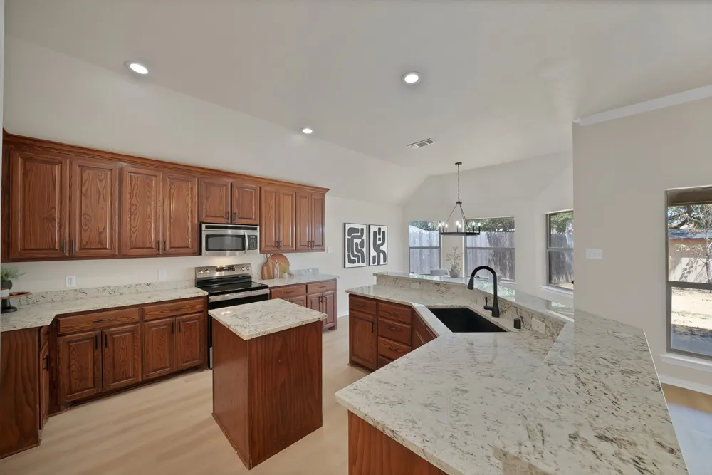 137 Hirth Drive Crowley, TX 76036