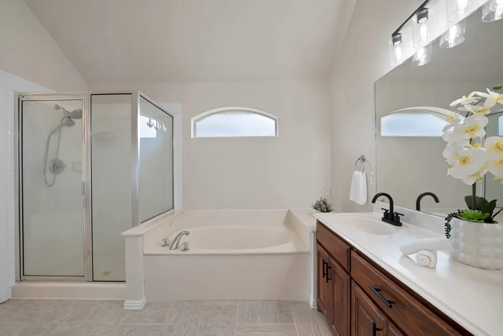 137 Hirth Drive Crowley, TX 76036