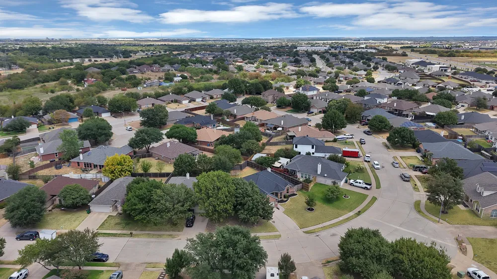 137 Hirth Drive Crowley, TX 76036