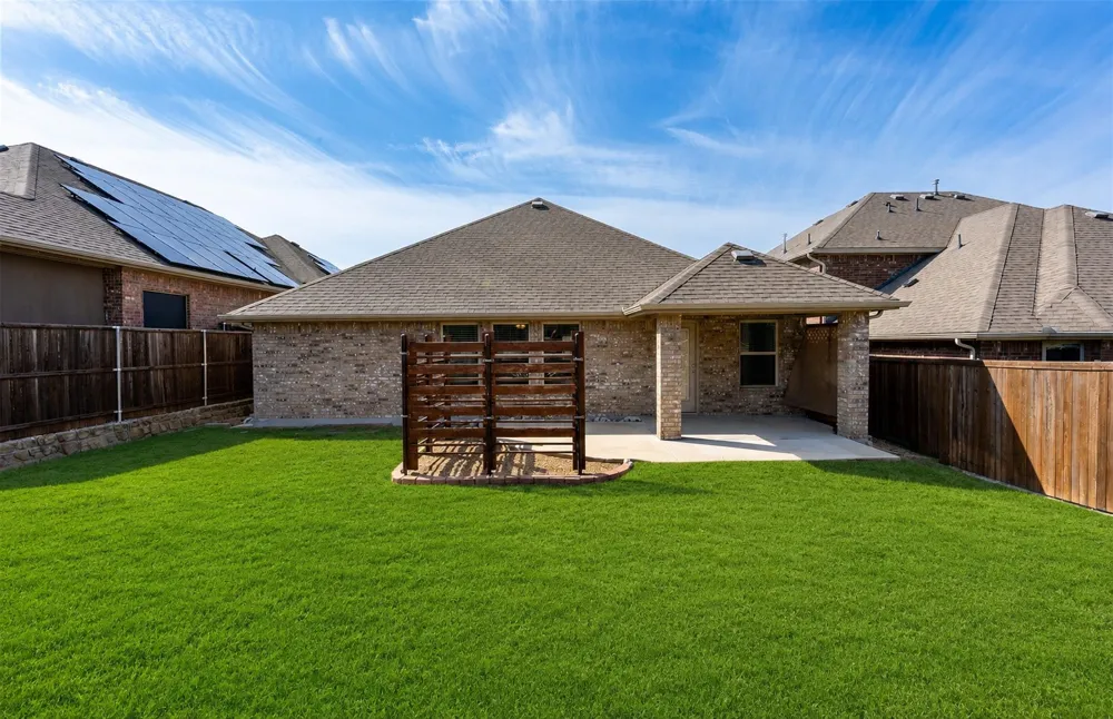 716 Bluebird Way Celina, TX 75009
