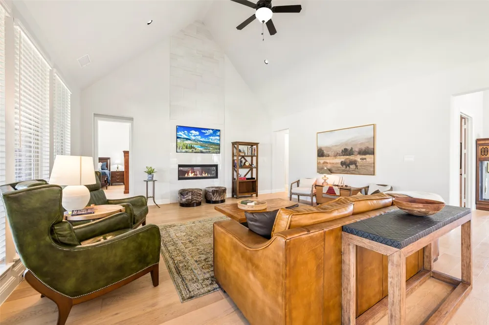 1806 Farmstead Road Mansfield, TX 76063