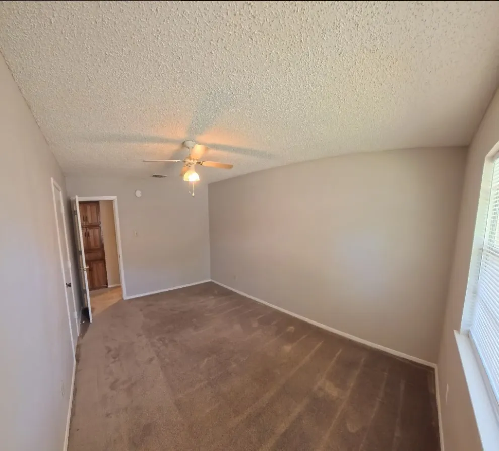 7324 Davis Boulevard #B North Richland Hills, TX 76182