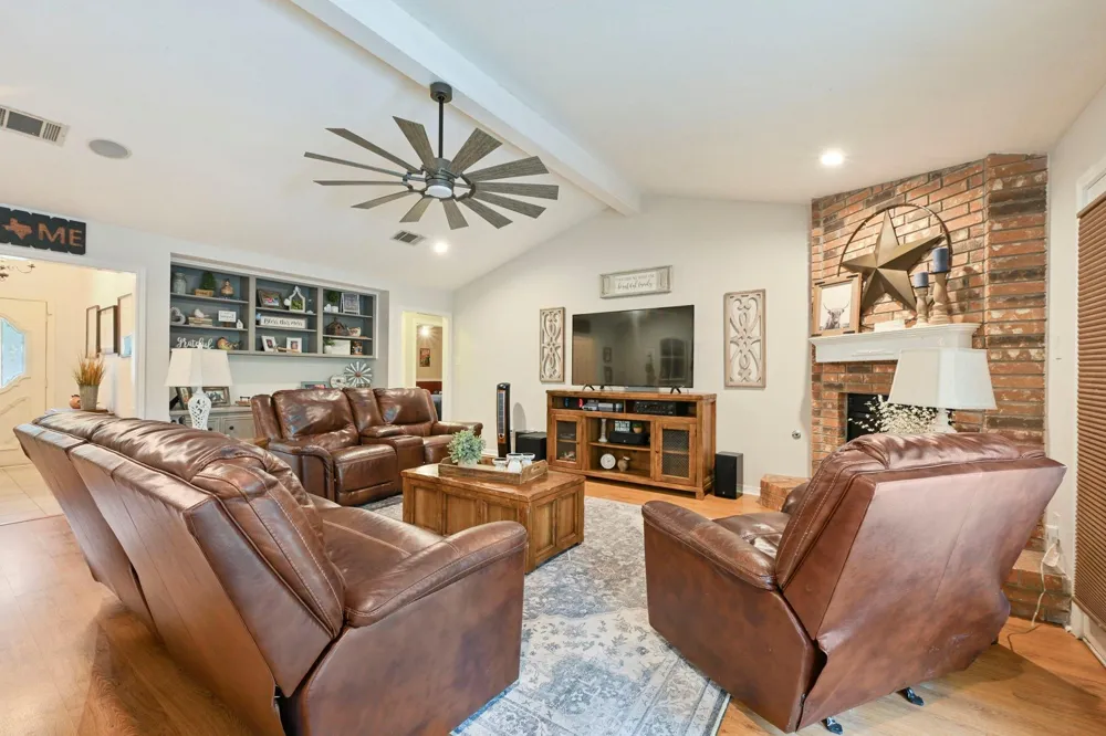 2910 Cortez Court College Station, TX 77845