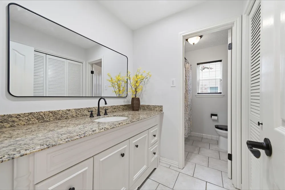 3411 Point Clear Drive Missouri City, TX 77459