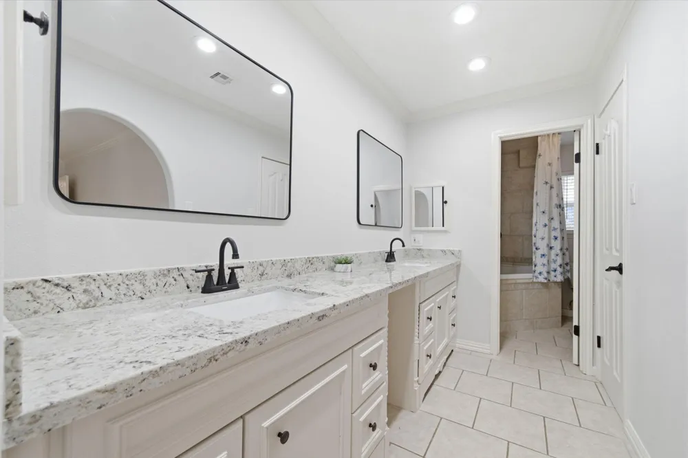 3411 Point Clear Drive Missouri City, TX 77459