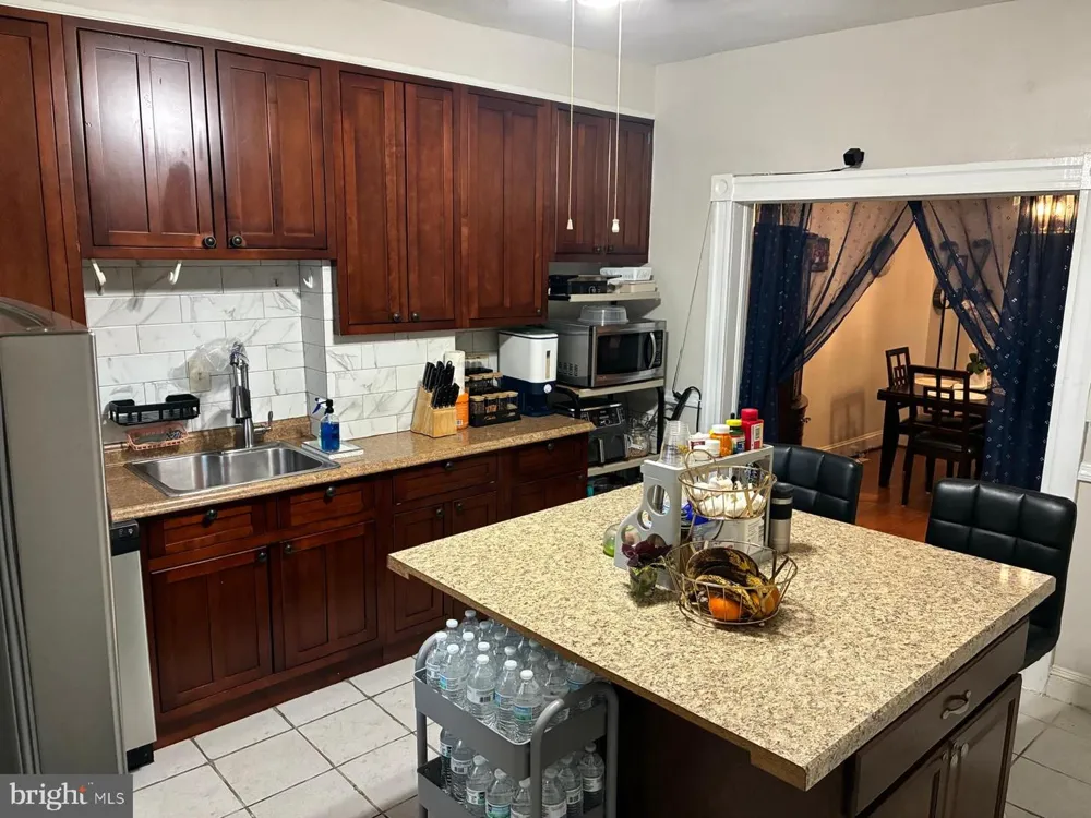 603 E 36TH Baltimore, MD 21218